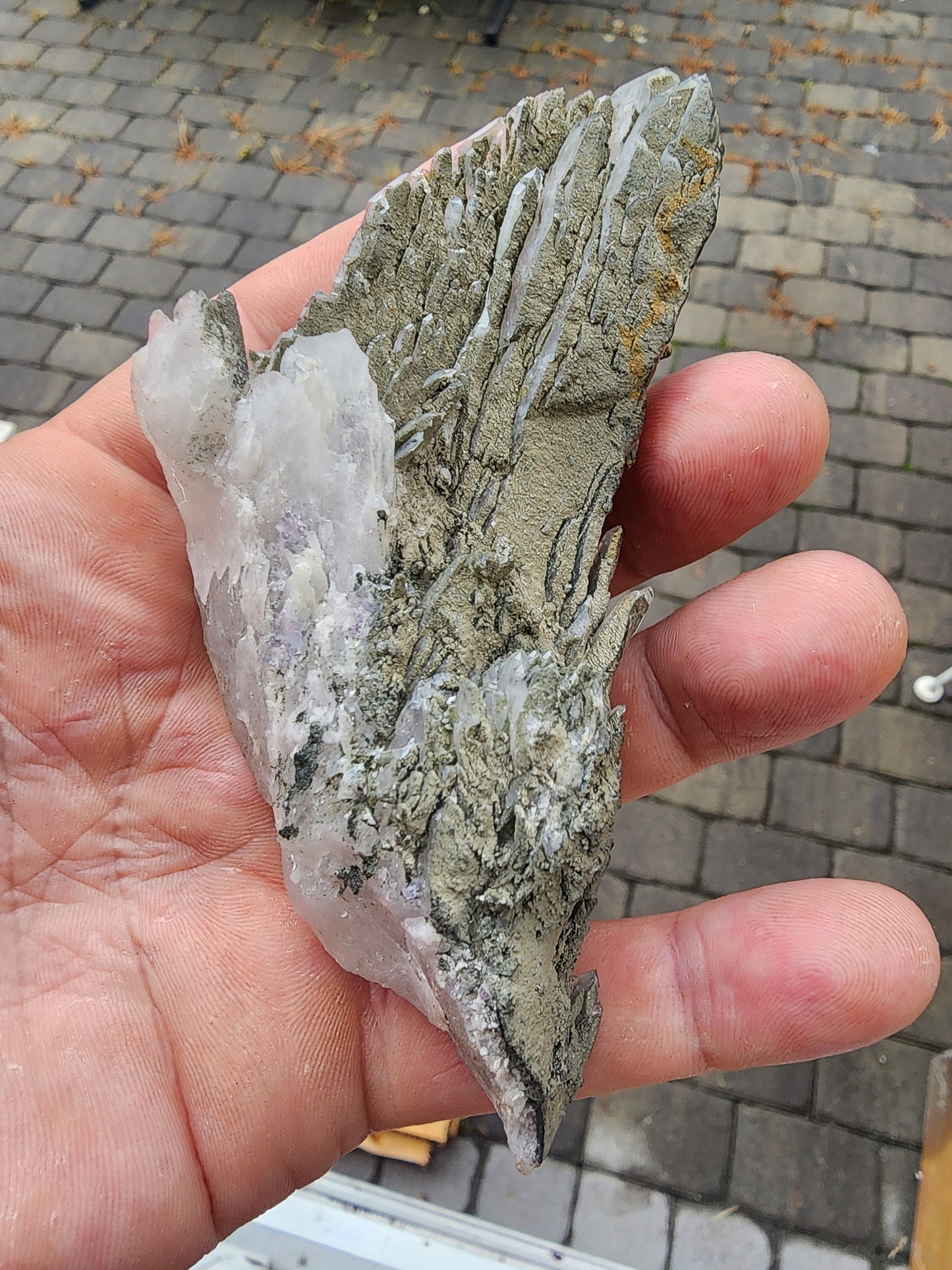 Yaogangxian Fluorite on Quartz from Yaogangxian Mine, China
