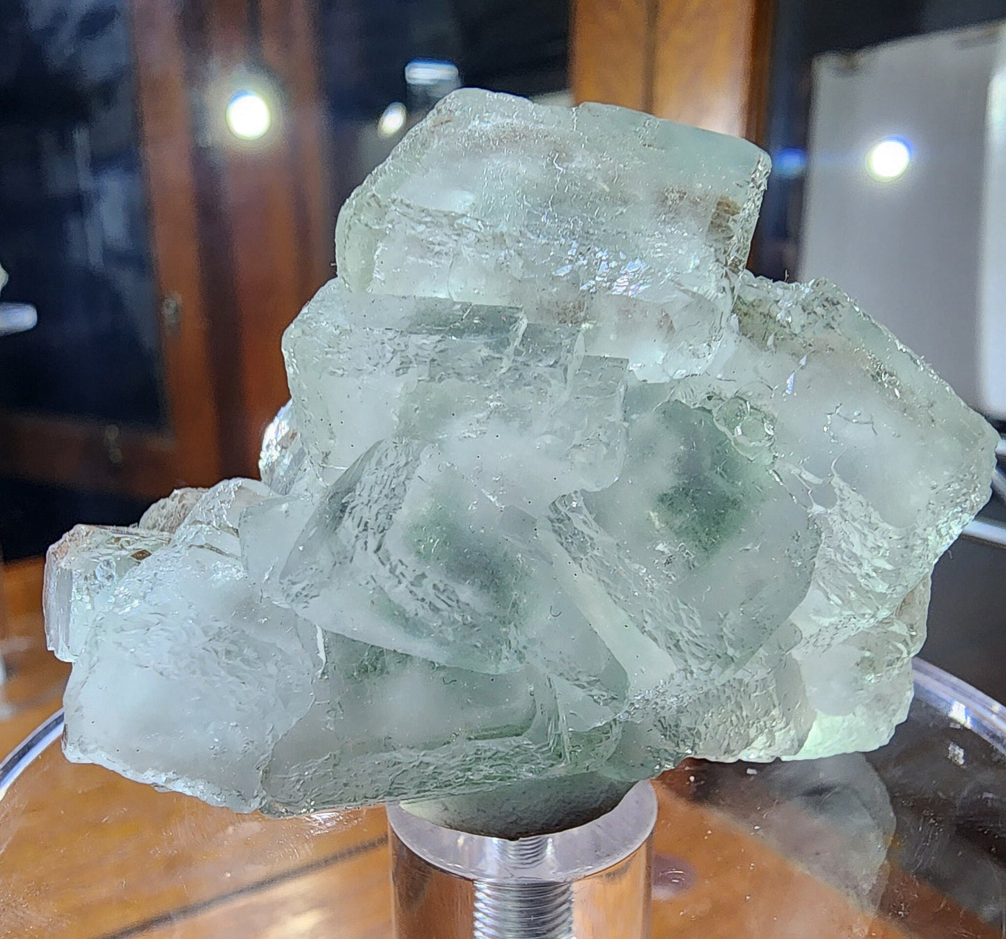 New Find Fluorite Crystal Cluster from Xianghualing Mine, Chenzhou, China