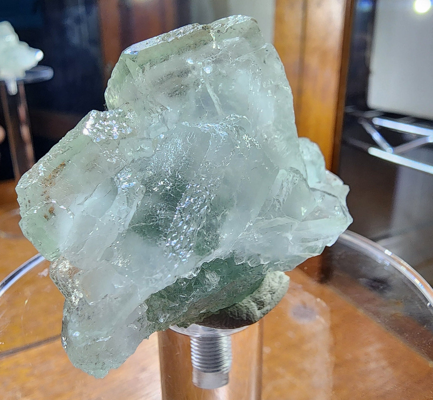 New Find Fluorite Crystal Cluster from Xianghualing Mine, Chenzhou, China