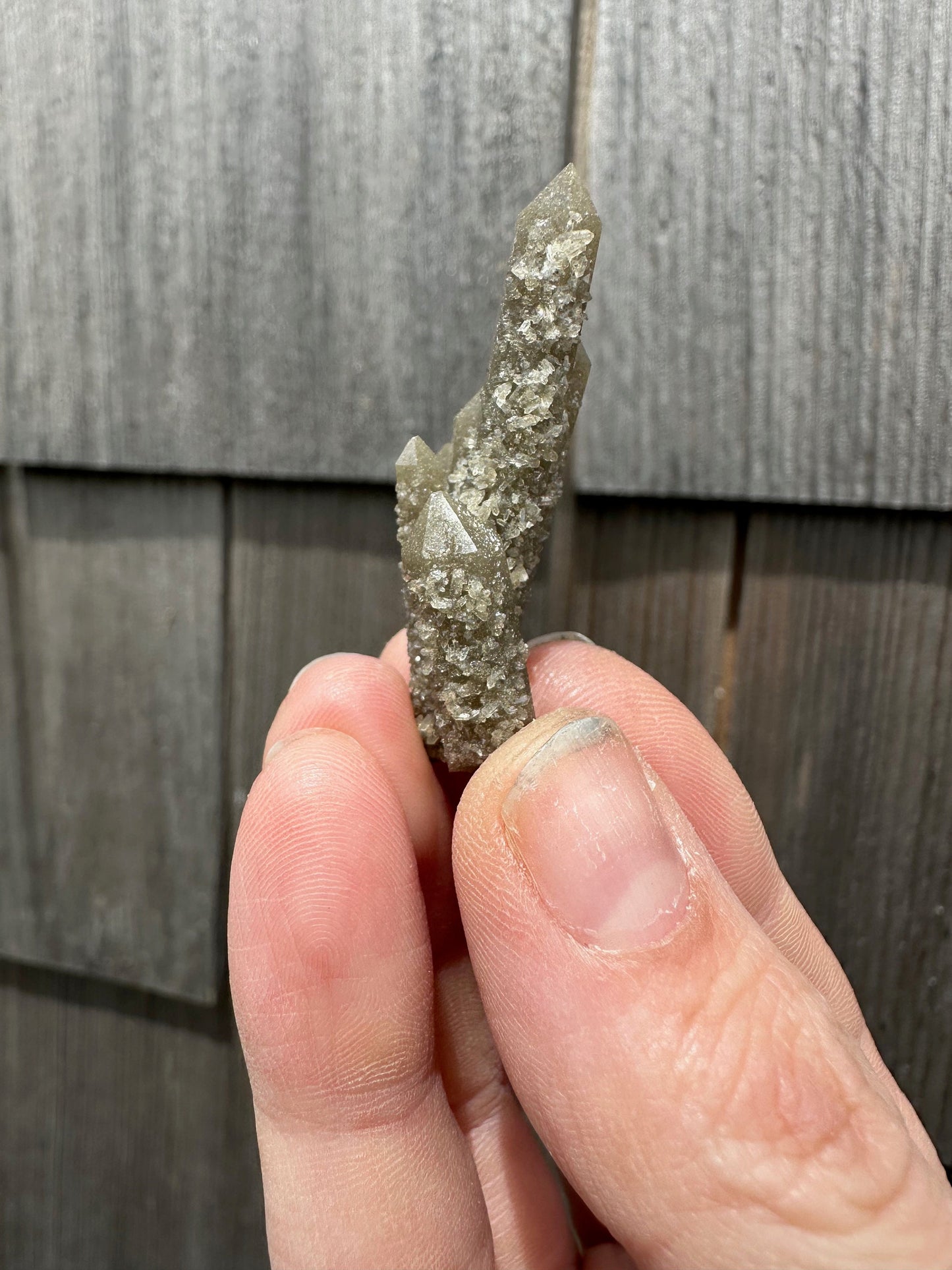 Hedenbergite in Quartz Cluster from Inner Mongolia