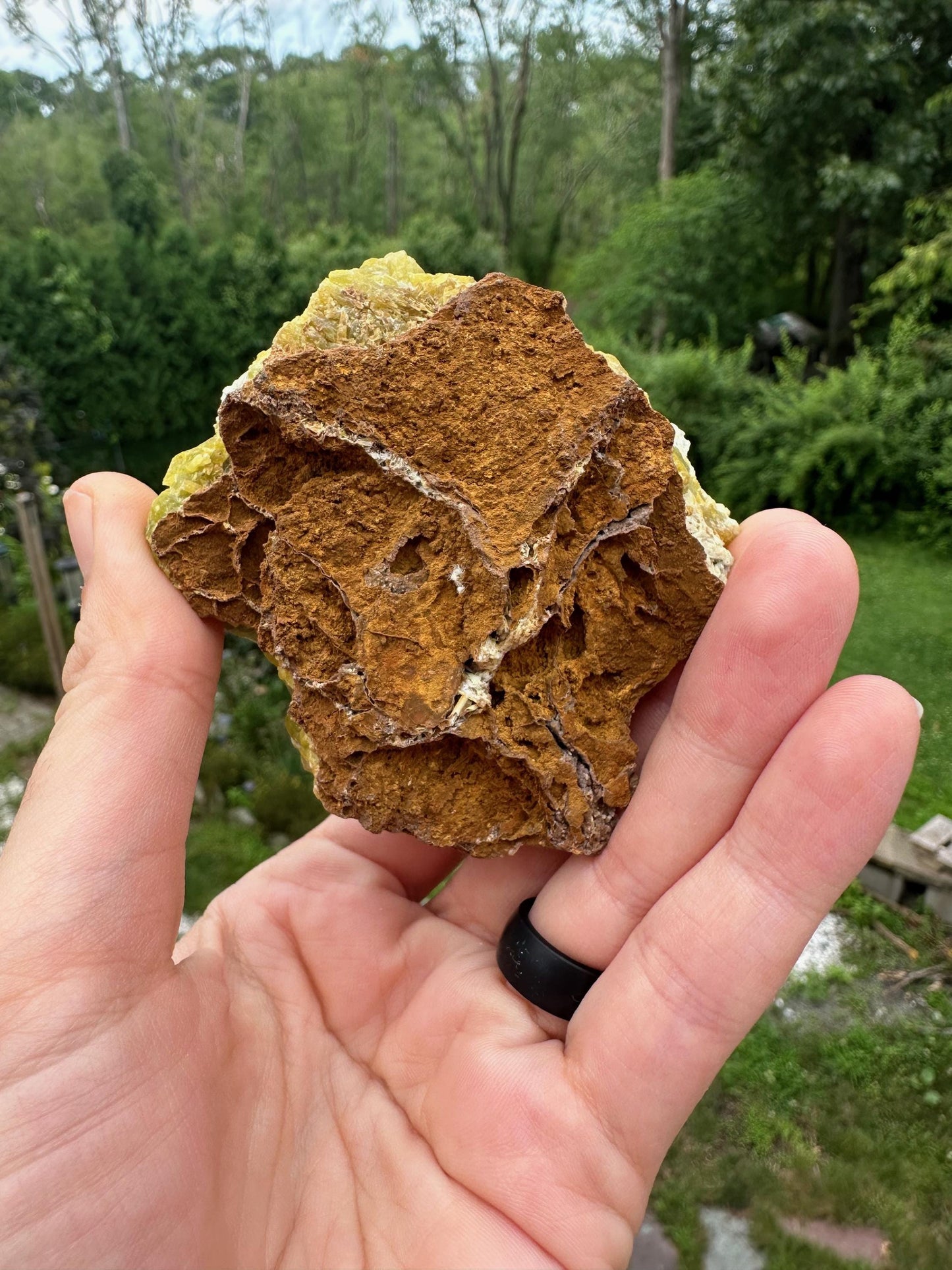 Plumbogummite Pseudomorph after Pyromorphite from China
