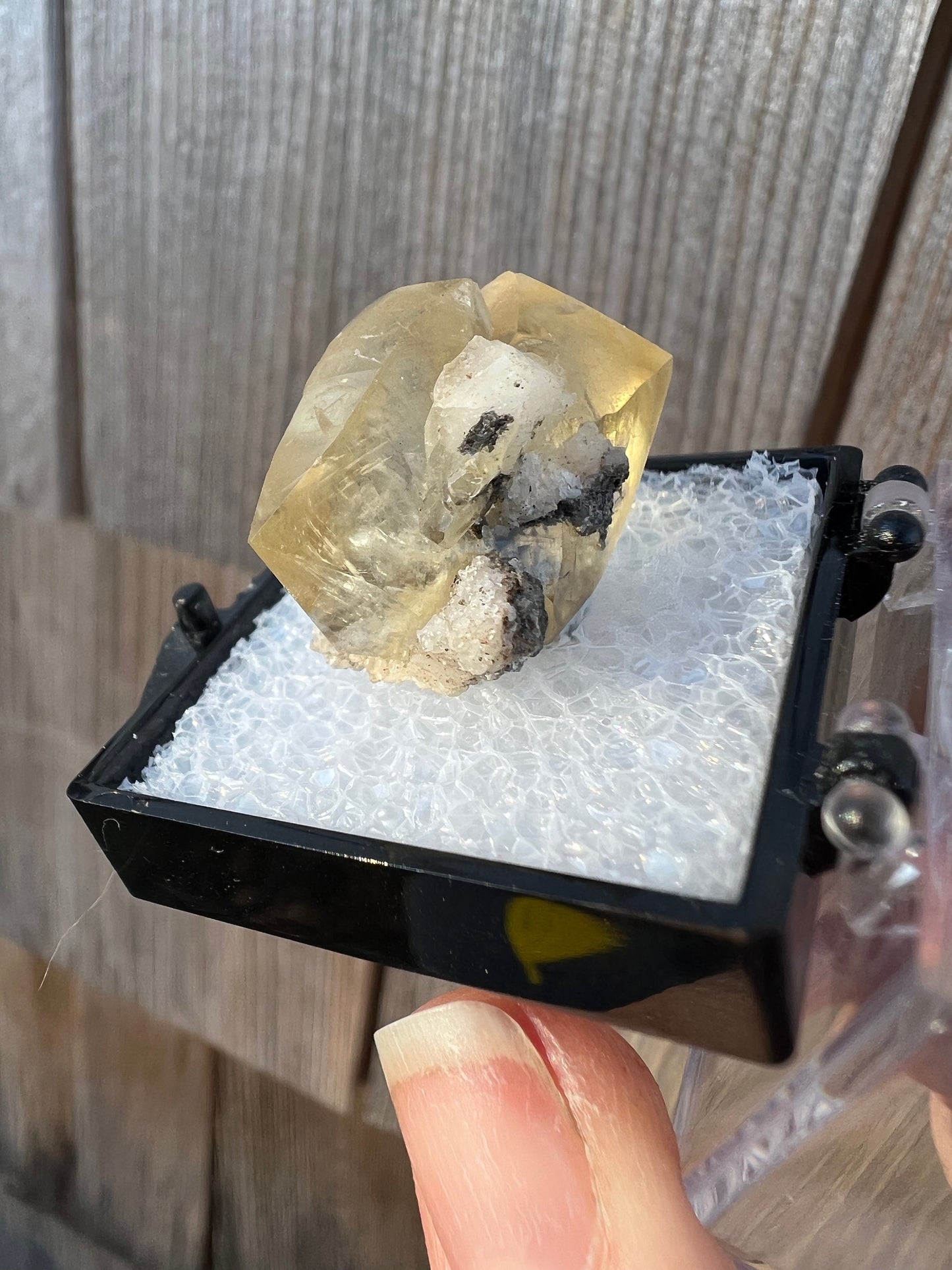 Twin Calcite Crystal Thumbnail from Spain