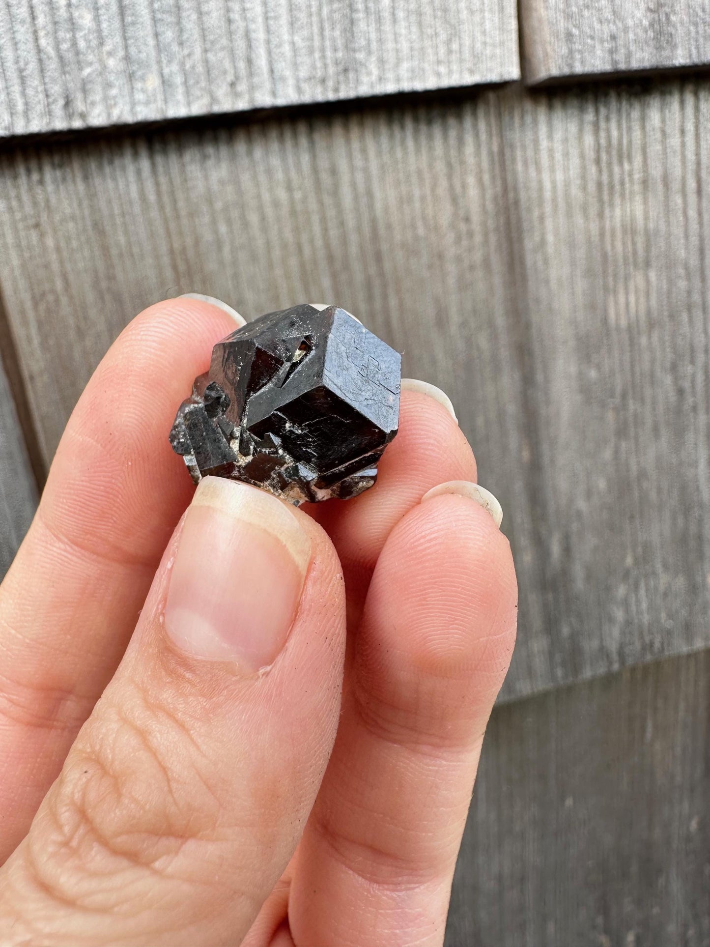 Garnet Cluster from Pakistan