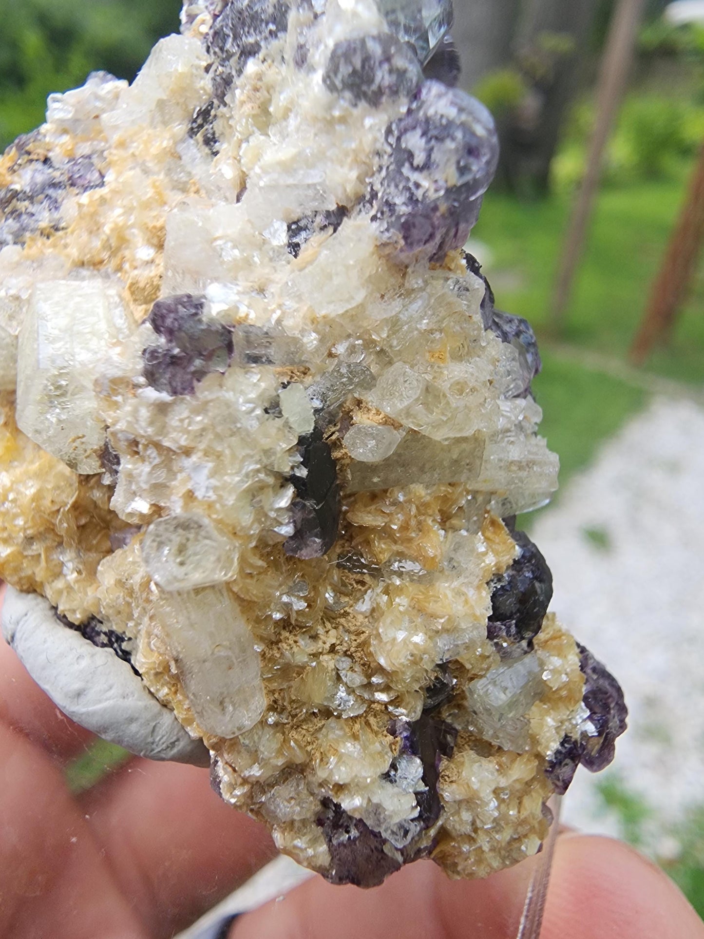 Fluorite w/ Goshenite from Erongo, Namibia