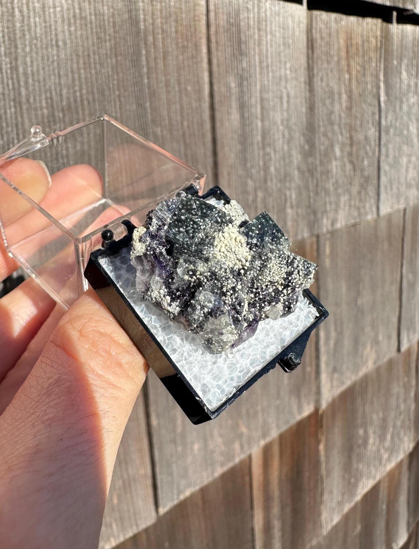YGX Muscovite in Fluorite with Bismuthinite from China
