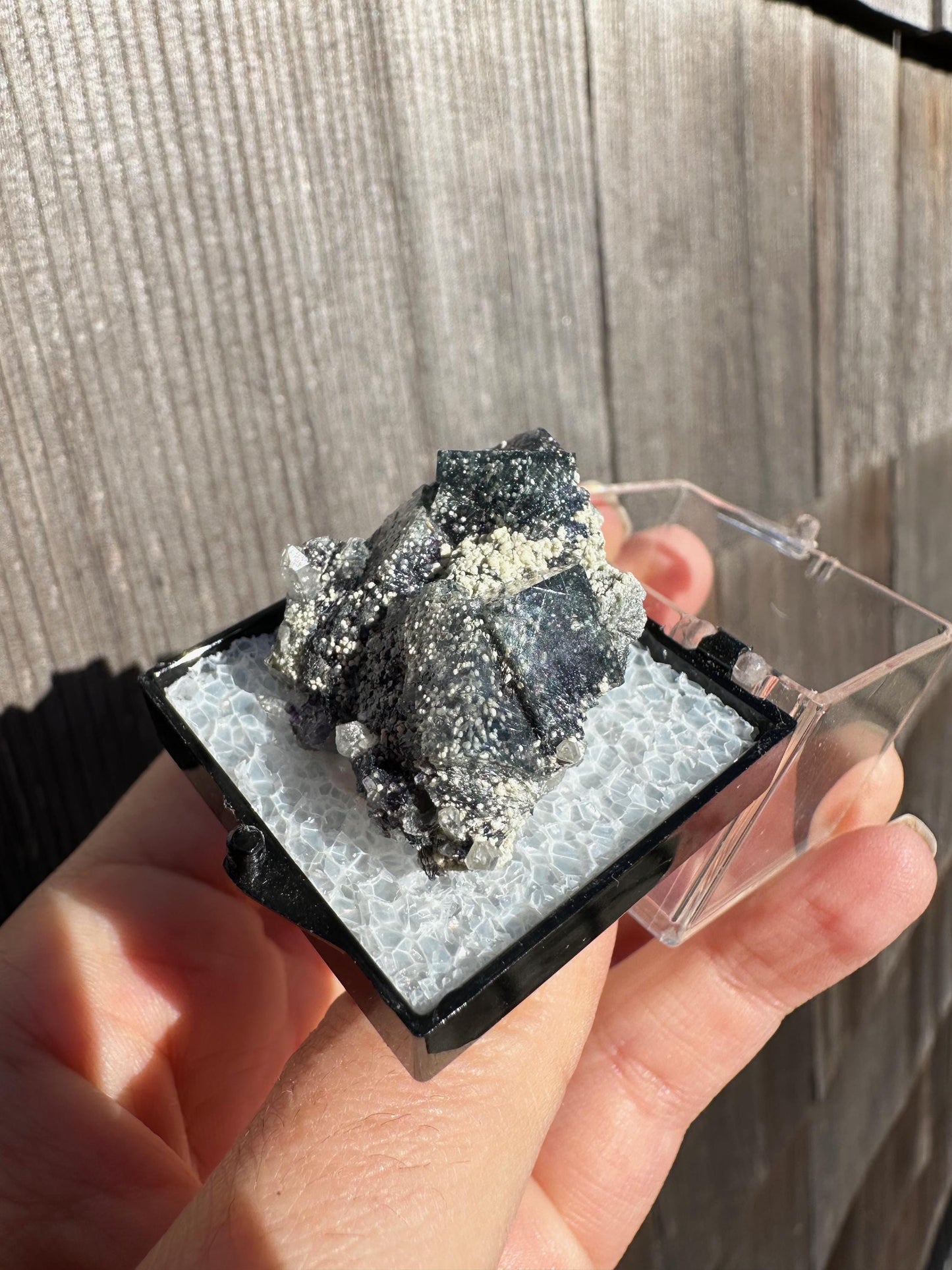 YGX Muscovite in Fluorite with Bismuthinite from China