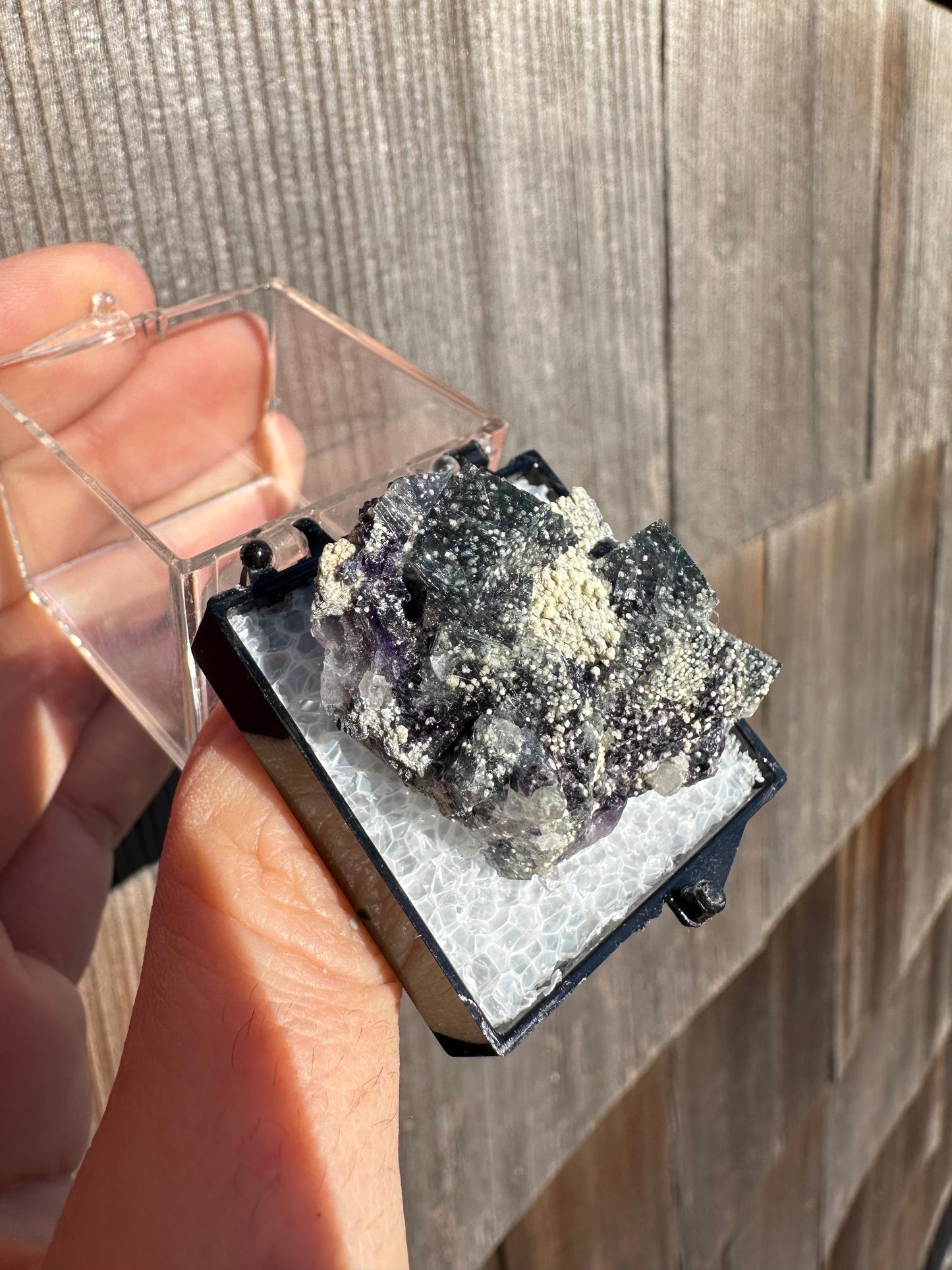 YGX Muscovite in Fluorite with Bismuthinite from China