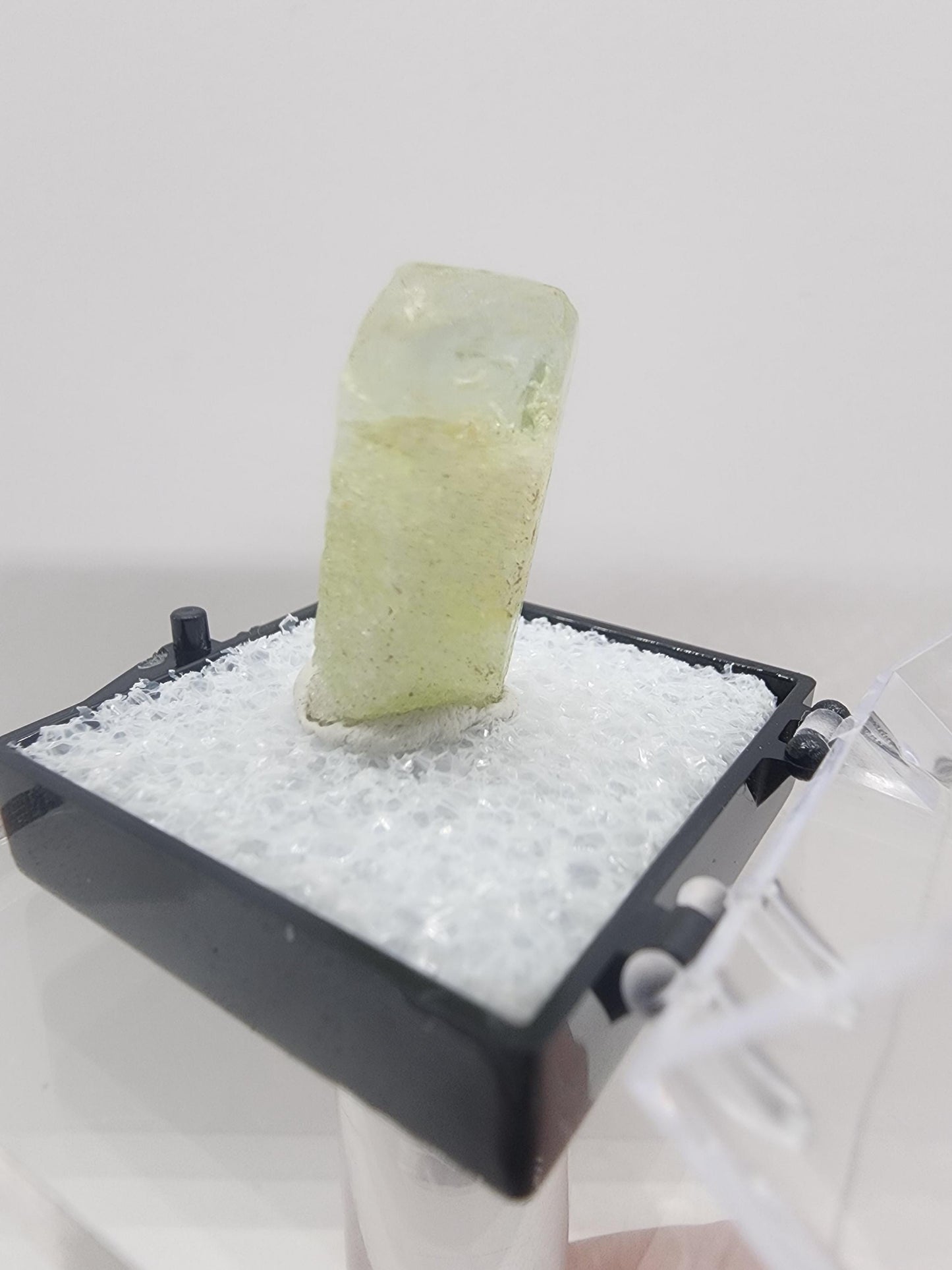 Heliodor Crystal from Padre Paraíso, Minas Gerais, Brazil