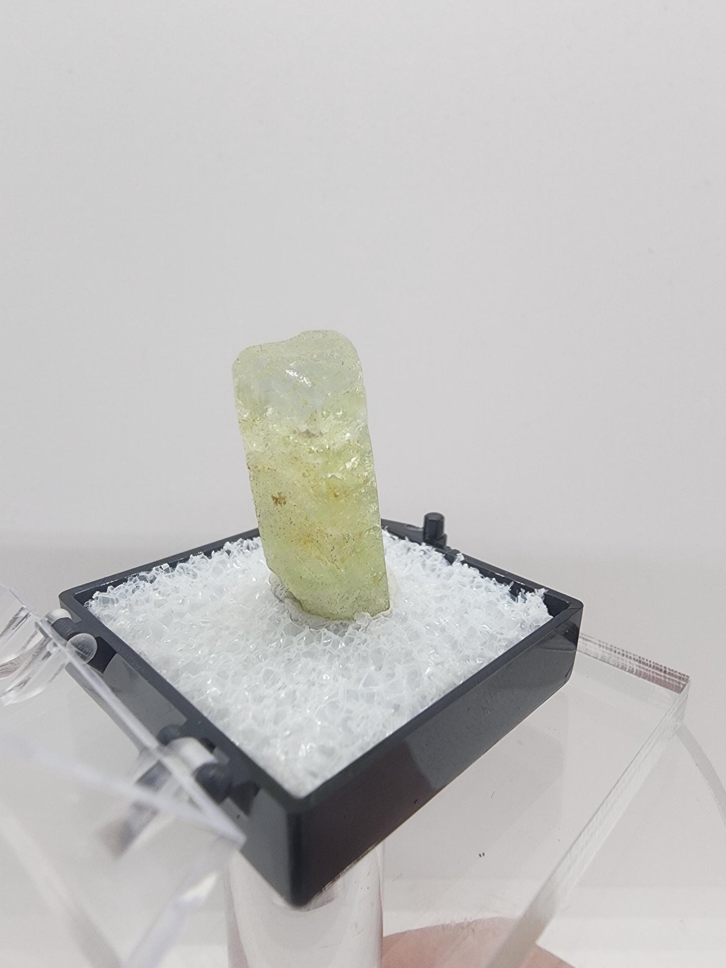 Heliodor Crystal from Padre Paraíso, Minas Gerais, Brazil