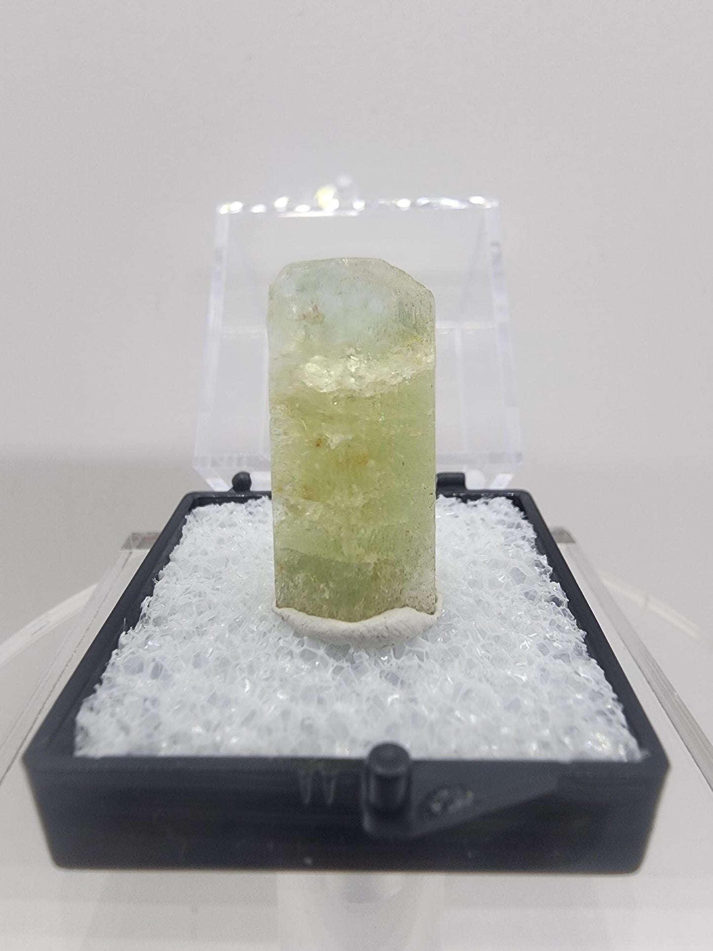 Heliodor Crystal from Padre Paraíso, Minas Gerais, Brazil