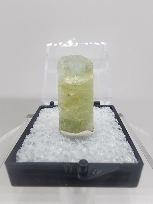 Heliodor Crystal from Padre Paraíso, Minas Gerais, Brazil
